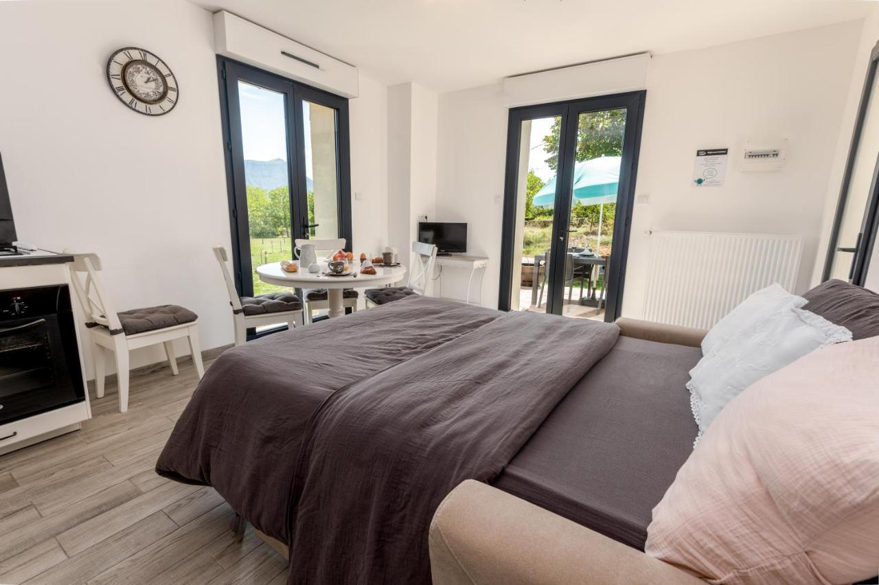 Plaines-Provence Spa&Sauna Динь-ле-Бен Экстерьер фото